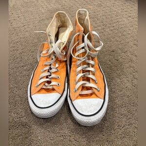 Converse Women’s 10